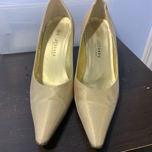 ST JOHN heels with crystals